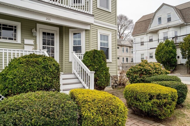 266 Belmont St in Watertown, MA - Building Photo - Building Photo