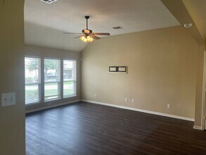 7707 Bridgepointe Dr in Temple, TX - Building Photo - Building Photo