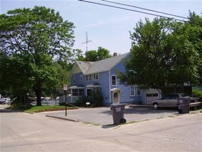 216 Elm St in St. Joseph, MI - Building Photo - Building Photo