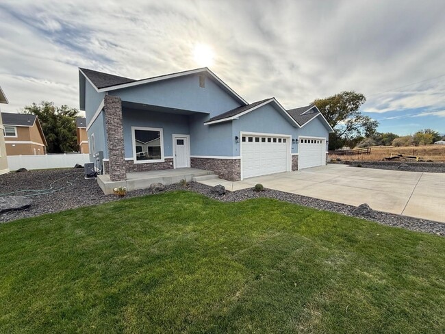 property at 9006 Nafizah Wy