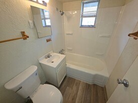 510 E Pittsburgh McKeesport Blvd in North Versailles, PA - Building Photo