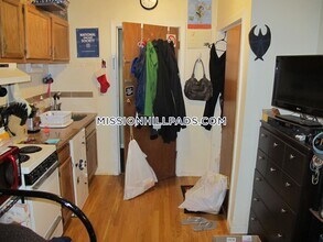 10 Wait St in Roxbury Crossing, MA - Building Photo - Building Photo