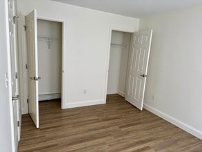 33 Hoppin Ave, Unit 33 in Riverside, RI - Building Photo - Building Photo