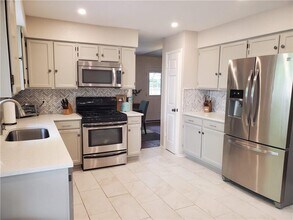 1809 Dayflower Trce in Cedar Park, TX - Building Photo - Building Photo