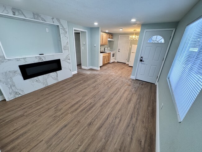 800 S Westland Dr in Appleton, WI - Building Photo - Building Photo