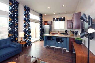 Casitas at San Marcos in Chandler, AZ - Building Photo - Interior Photo