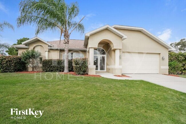 property at 17528 Braddock Rd