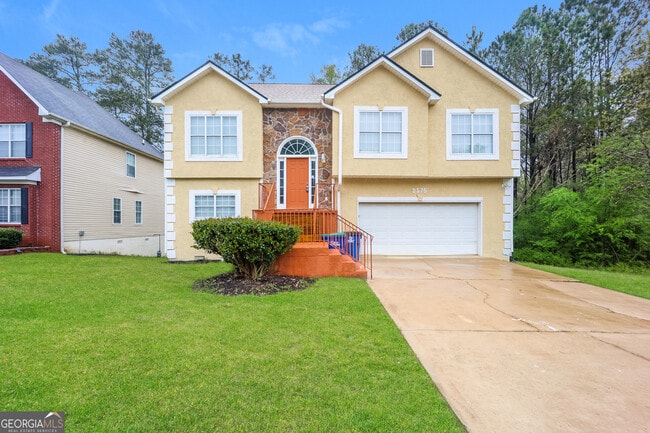 property at 2175 Lake Royale Dr