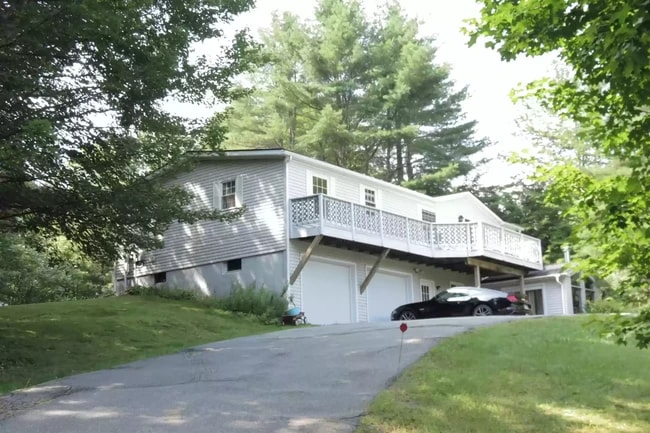 property at 20 Northfield Dr