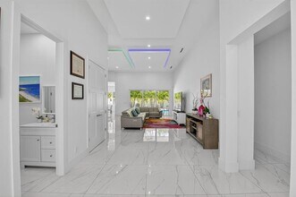 711 NE 6th St in Boca Raton, FL - Building Photo - Building Photo
