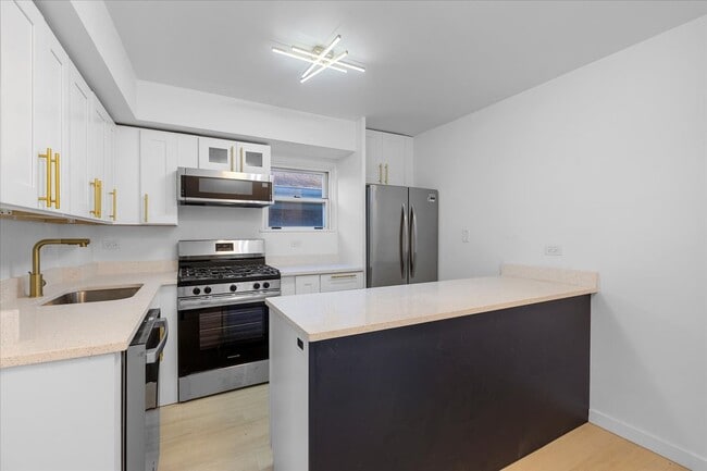 property at 1335 Marengo Ave