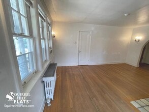 6532 Wilkins Ave, Unit A4 in Pittsburgh, PA - Foto de edificio - Building Photo