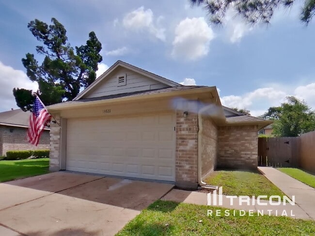 property at 13822 Cantwell Dr