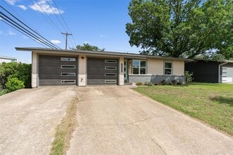 8303 Lazy Ln in Austin, TX - Building Photo - Building Photo