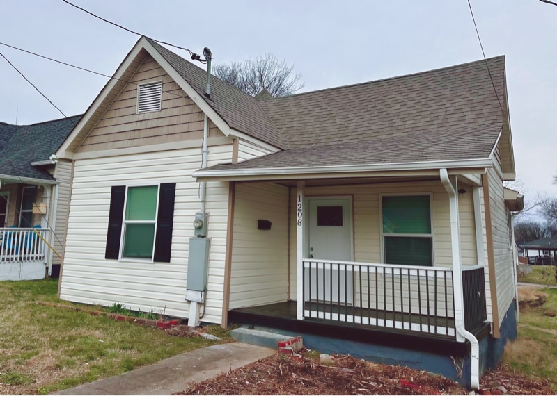 1208 Minnesota Ave in Knoxville, TN - Foto de edificio