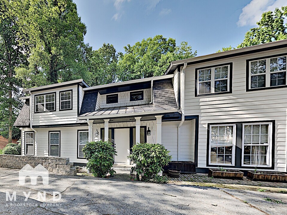 315 Franklin Rd in Sandy Springs, GA - Building Photo