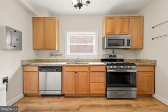 730 15th St SE in Washington, DC - Building Photo - Building Photo