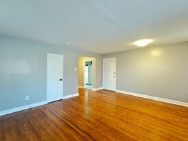 131 Forest Ave in Ambler, PA - Building Photo