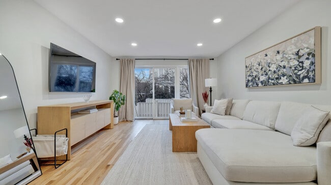 146 G St SW in Washington, DC - Building Photo - Building Photo