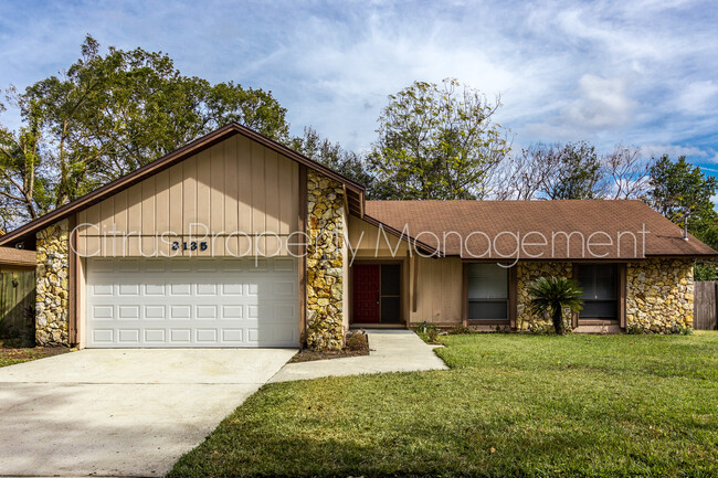 property at 3135 Margaret Oaks Ln