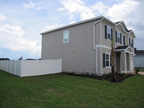 4420 NW 14th Lp in Ocala, FL - Building Photo - Building Photo