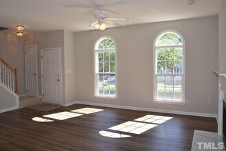 5646 Picnic Rock Ln in Raleigh, NC - Building Photo - Building Photo