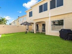 21227 NE 31st Pl in Aventura, FL - Building Photo - Building Photo