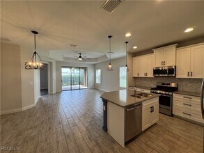 4550 Mystic Blue Wy in Ft. Myers, FL - Building Photo - Building Photo