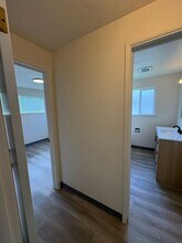 2356 Crescent Ave in Eugene, OR - Building Photo - Building Photo