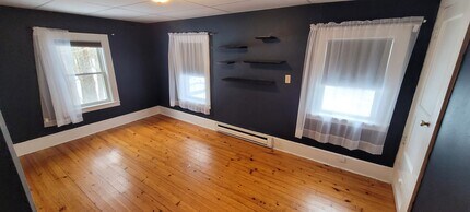 415 Stillwater Ave in Old Town, ME - Building Photo - Building Photo