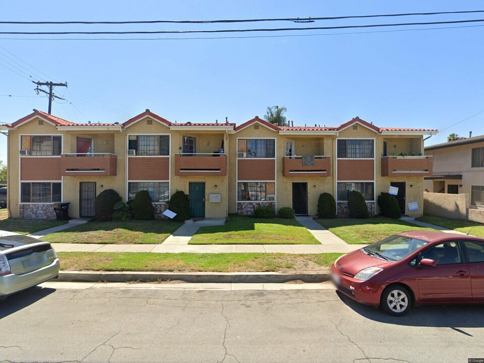 13404 Norwalk Blvd in Norwalk, CA - Building Photo