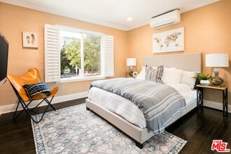 837 11th St in Santa Monica, CA - Building Photo - Building Photo