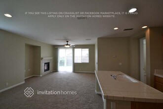 1124 Secret Lake Trail in Plumas Lake, CA - Building Photo - Building Photo