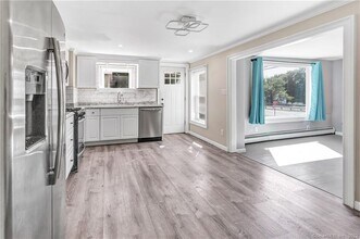 156 New Haven Ave in Derby, CT - Building Photo - Building Photo
