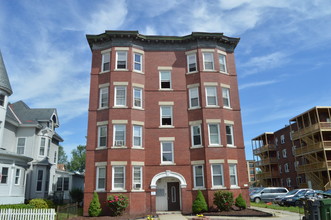 16 Sheldon St in Springfield, MA - Foto de edificio - Building Photo