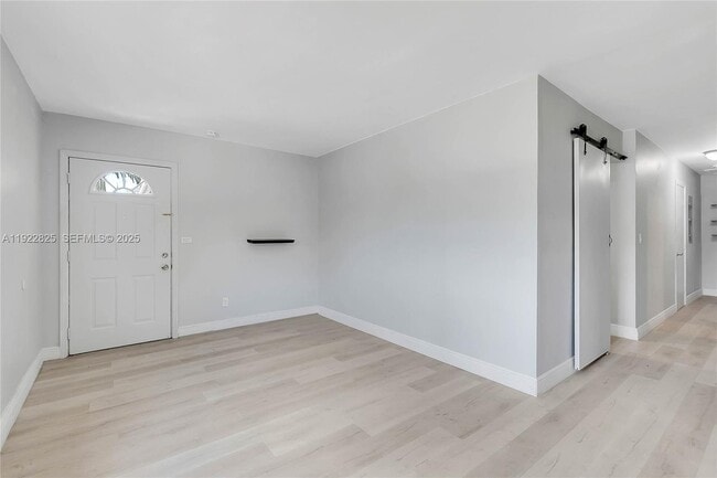 9710 SW 161st St in Miami, FL - Building Photo - Building Photo