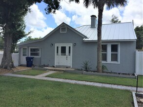 1805 21st Ave in Vero Beach, FL - Building Photo - Building Photo