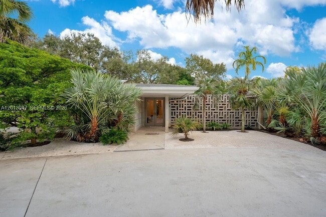 property at 5305 SW 62nd Ave