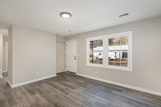 11134 Pine Hill Rd in King George, VA - Building Photo - Building Photo