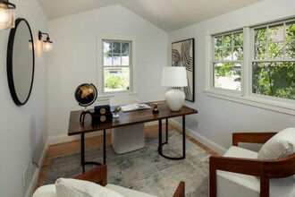 660 Palo Alto Ave in Palo Alto, CA - Foto de edificio - Building Photo