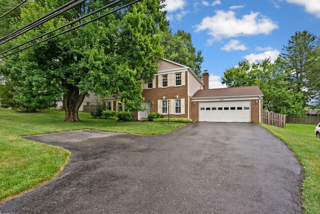 property at 521 Bonifant Rd