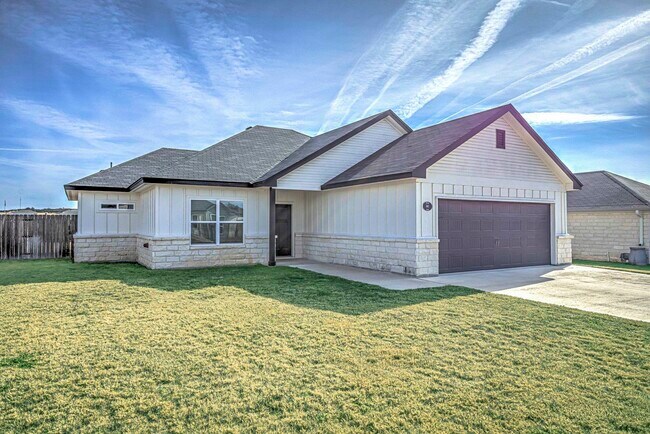 141 Rylee Rd in Burnet, TX - Building Photo - Building Photo