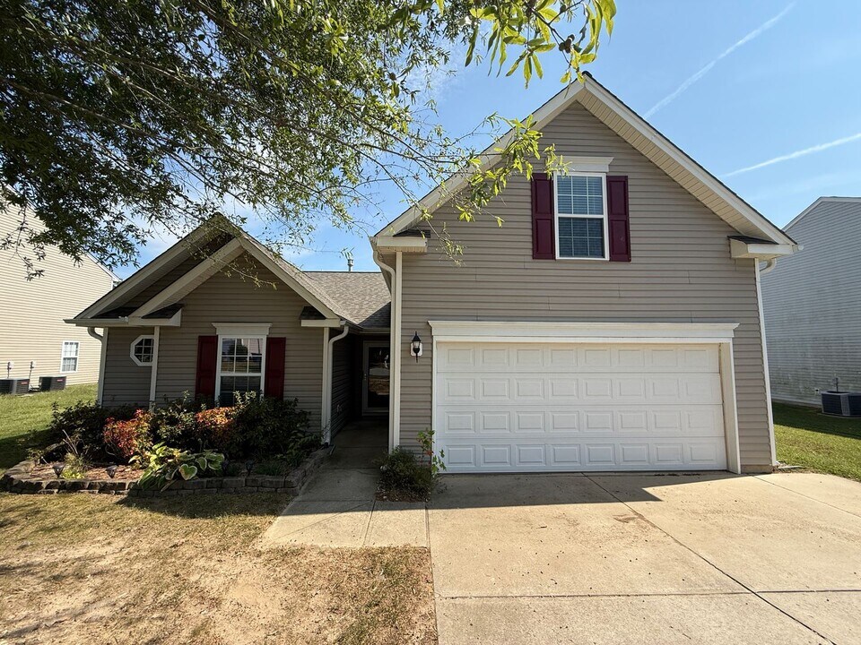 4433 Paula Dr in Winston-Salem, NC - Building Photo