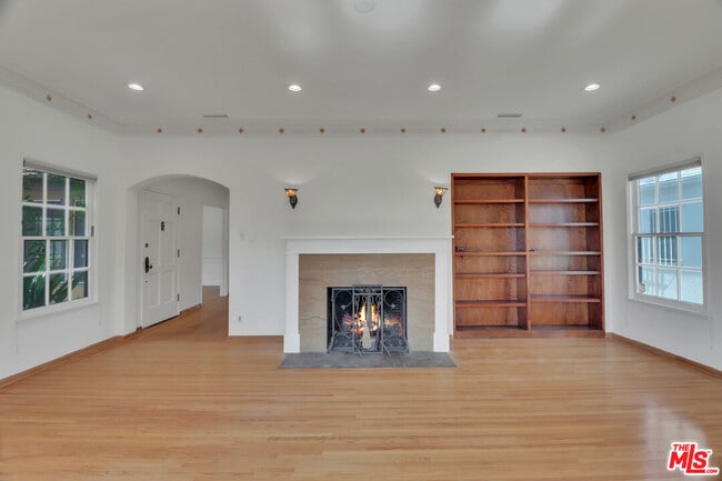 property at 1107 S Alfred St