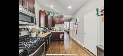 3569 W Cortland St in Chicago, IL - Building Photo - Building Photo