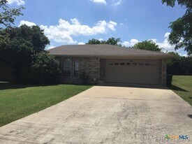 2311 Old FM 440 Rd in Killeen, TX - Building Photo