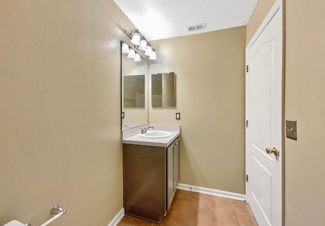 11662 Pleasant Creek Dr