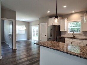 4525 Lindsay Ln in Matthews, NC - Building Photo - Building Photo
