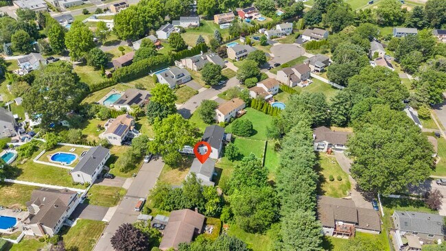 21 Lyda Dr in Milford, CT - Building Photo - Building Photo