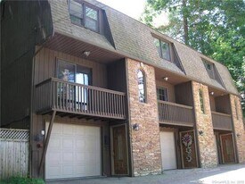 509 King St in Bristol, CT - Building Photo